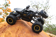 将图片加载到图库查看器，4DRC 1:12 Cars off Road Monster Truck Remote Control Car Metal Shell 2.4G 4WD Dual Motors,All Terrain Hobby Truck with 2 Batteries Black
